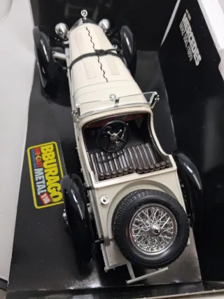 MercedesBenz SSKL 1931 Bburago Scala 1:18. Nuova.