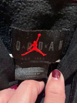 Sudadera Jordan Negra con Logo