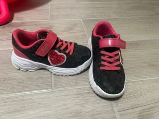 Scarpe bambina nere e rosa n. 29