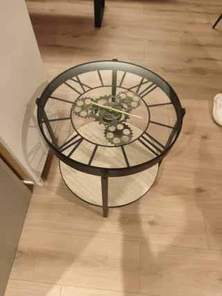 Mesa auxiliar salón cristal y metal