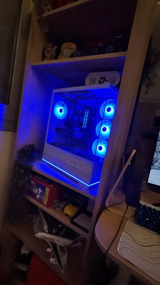 Custom Gaming ENGLISH Gaming & Work Computer
