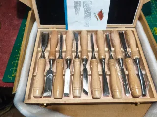 Juego 12 Gubias Cinceles Talla Madera