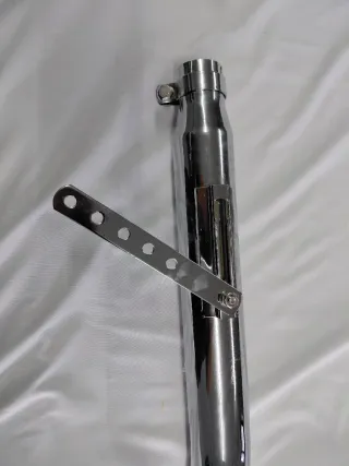 Escape de moto cromado