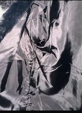 Chaqueta de pelo negra