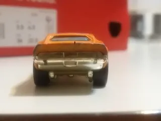 Hot Wheels Dixie Challenger Arancione
