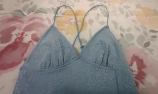 Vestido azul brillante tirantes finos