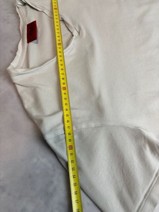Camiseta HUGO BOSS Blanca Premium – Talla L
