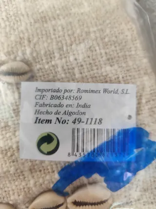 Cojín Boho Chic con Conchas Naturales