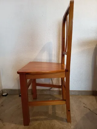 Mesa extensible madera con cristal + 4 sillas