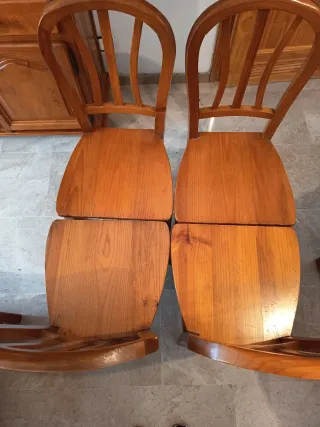 Mesa extensible madera con cristal + 4 sillas