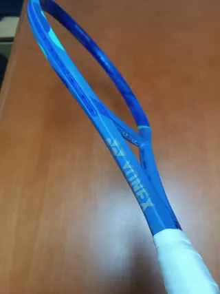 Raqueta Yonex Ezone 98 (305g) L3