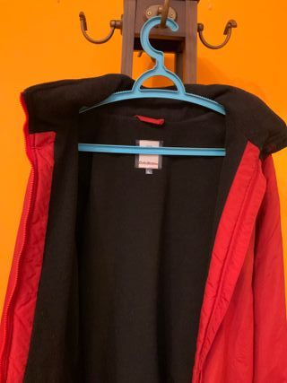 Chaqueta roja