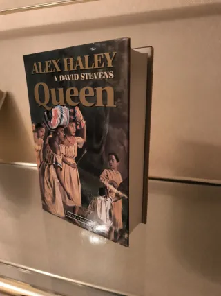 Libro Queen de Alex Haley