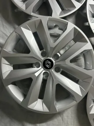 Tapacubos llantas 17 Renault (4 unidades)