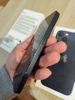 Apple iPhone 13 128GB Negro Libre Batería 100%