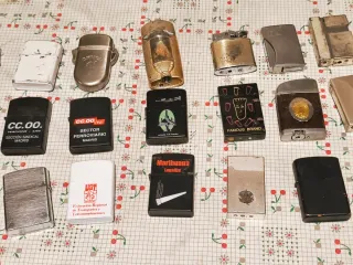 Colección de mecheros variados
