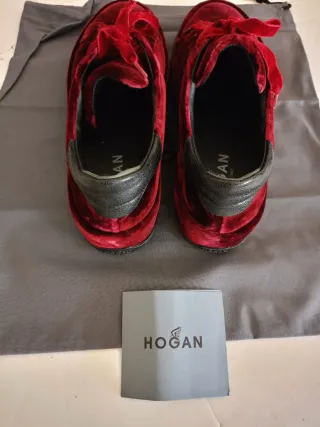 Sneakers Hogan in velluto Borgogna