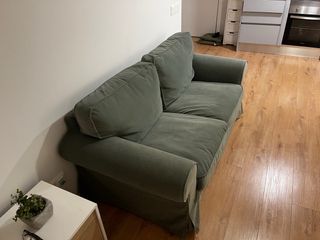 Sofá 2 plazas IKEA verde