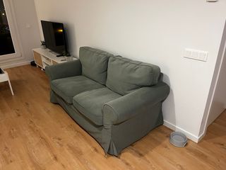 Sofá 2 plazas IKEA verde