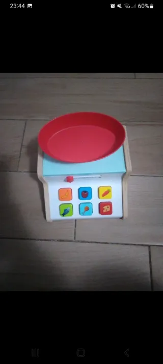 Bilancia gioco in legno con pesi