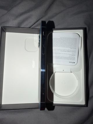 iPhone 12 Pro Azul +Fundas