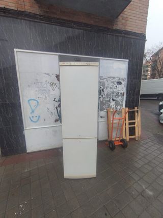 Nevera bosch 2x0,60 perfecto estado