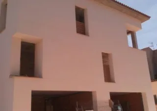 MONOCAPA DE FACHADAS MORTERO Y PINTURA