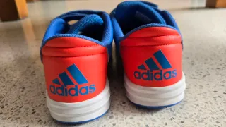 Deportivas Adidas niño azul