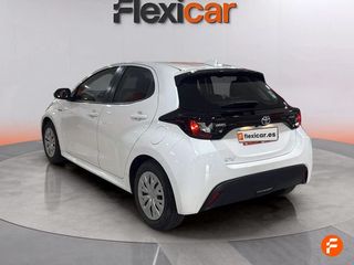 Toyota Yaris 1.5 120H Business Plus