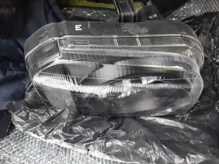 Faro Suzuki Jimny Delantero Derecho