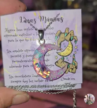 Colgante Luna Mágica con Minerales