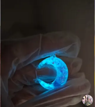 Colgante Luna Mágica con Minerales