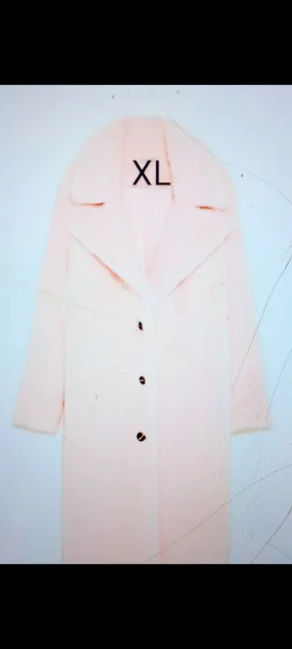 Abrigo de pelo rosa largo