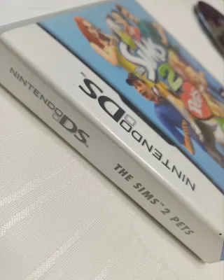 The Sims 2 Pets Nintendo DS
