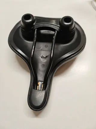 Sillín Bici Monty Negro