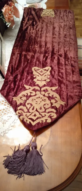 Camino de mesa grande