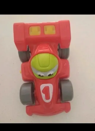 Macchinina da corsa rossa