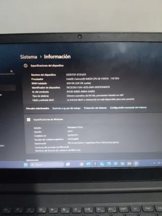 Portátil Lenovo Negro