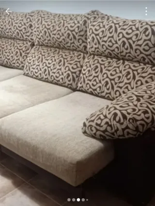 Sofá cheslong cama beige y marrón