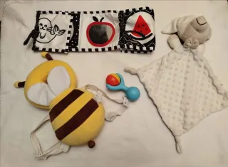 Lote Juguetes Bebé: Libro, Peluche, Sonajero