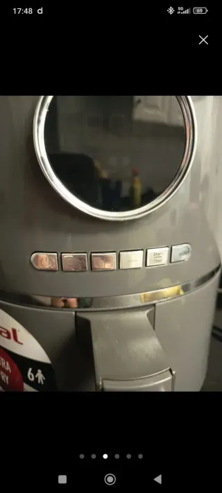 Freidora de aire gris