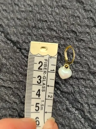 Pendientes Corazón dorados y blanco nacarado