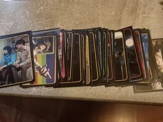 Cromos Stranger Things Colección 2025 sueltos