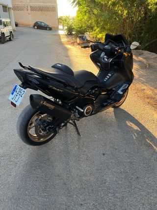 Yamaha Tmax Iron Max 2016