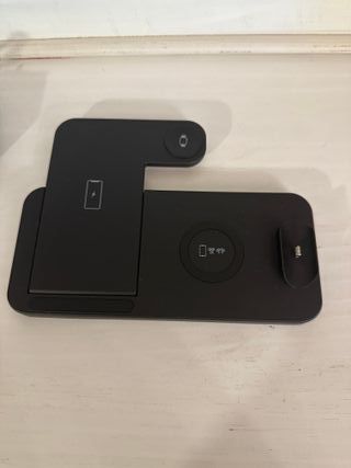 Base di Ricarica Wireless 4 in 1 Nera