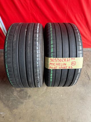 305/30/21 Michelin Pilot Sport 4 S