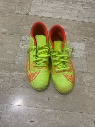 Scarpe calcio Nike Mercurial gialle/rosse