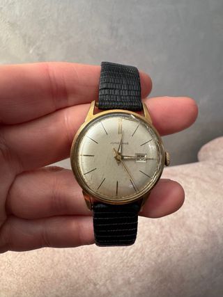 Reloj Junghans mecánico