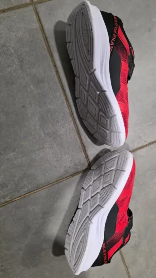 Sapatilhas Fila Criança Vermelhas tamanho 31