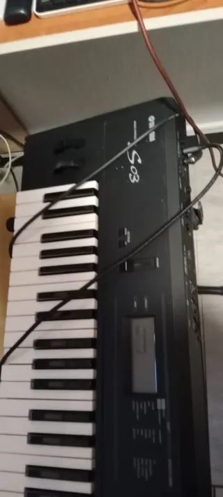 Piano Yamaha S03